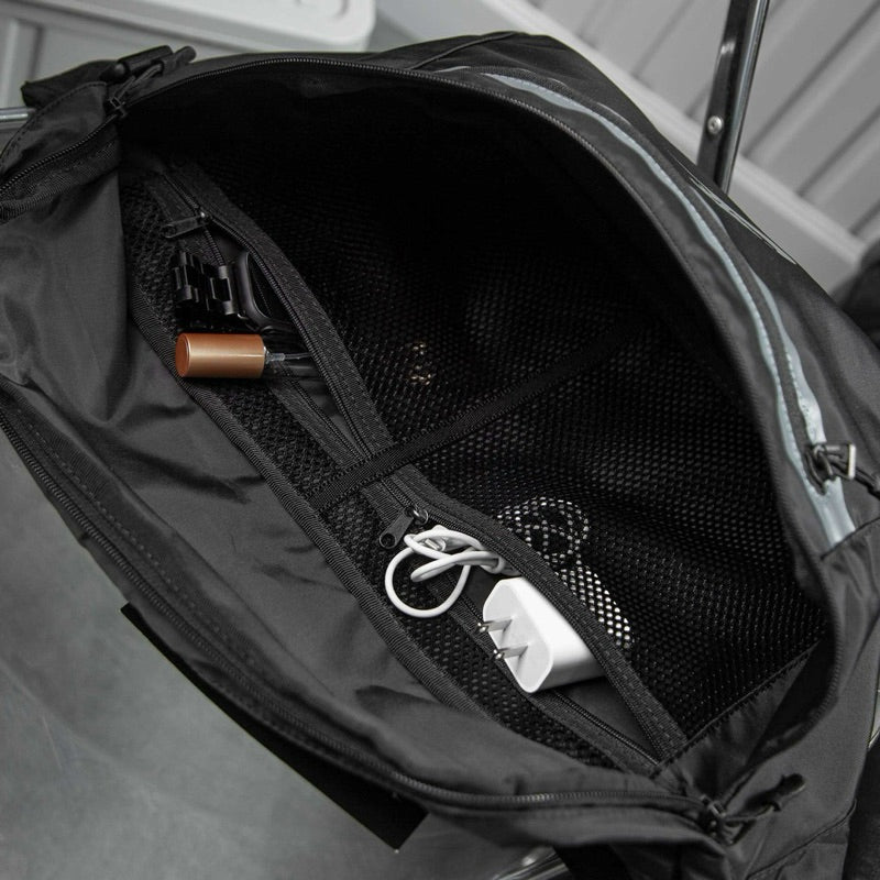 COD NIKE ELEMENTAL WINTERIZED HIP PACK 8L