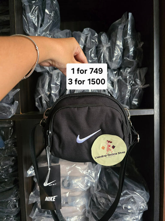 NIKE SLING BAG
